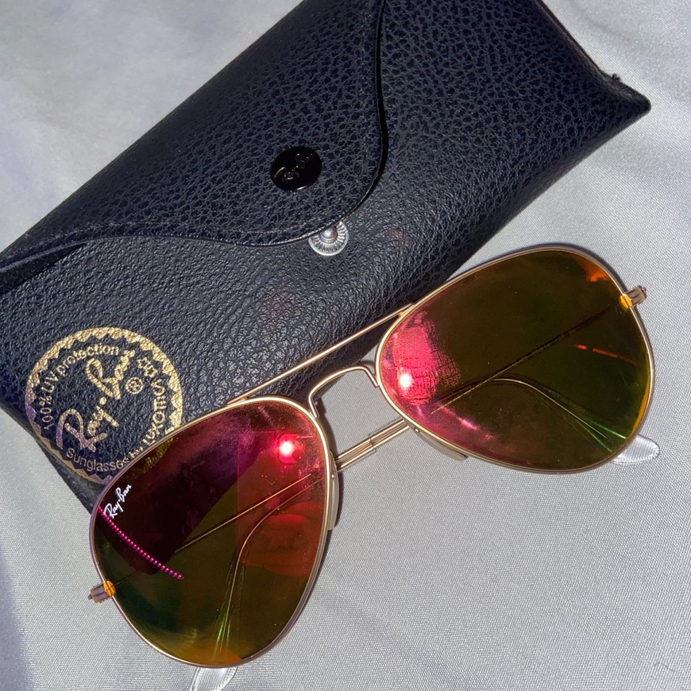 ray-ban aviator mirrored sunglasses